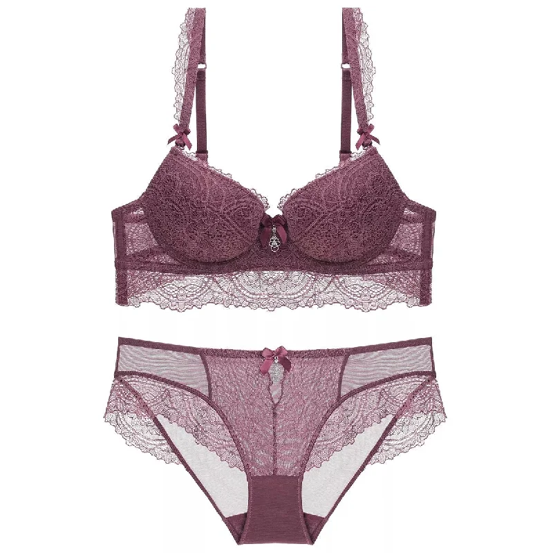 Wine Red / 32A