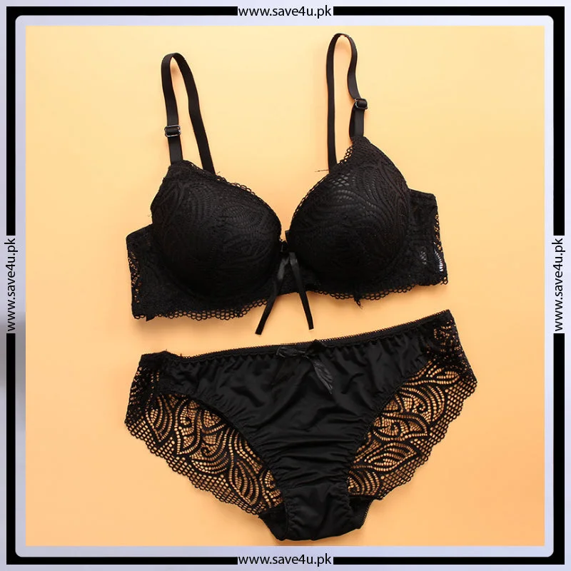 Lace Design Padded Wired Push-up Bra Set