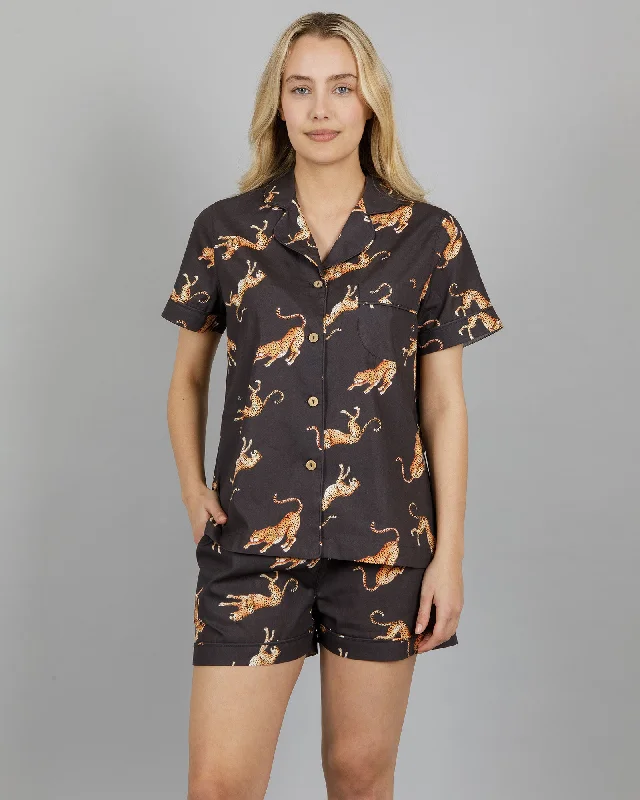 Womens Short Pyjamas - Jumping Cheetahs