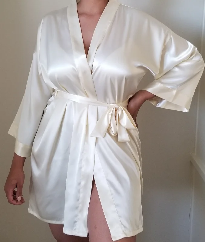 Freshwater Pearl- Essential Robe