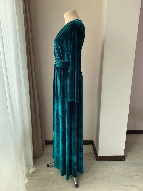 Green velvet robe long women Handmade